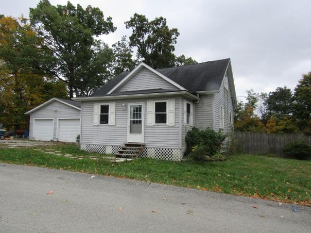 $69,900 | 327 Jackson Street