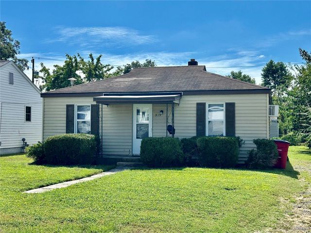 $74,900 | 315 Virginia Street | Sikeston