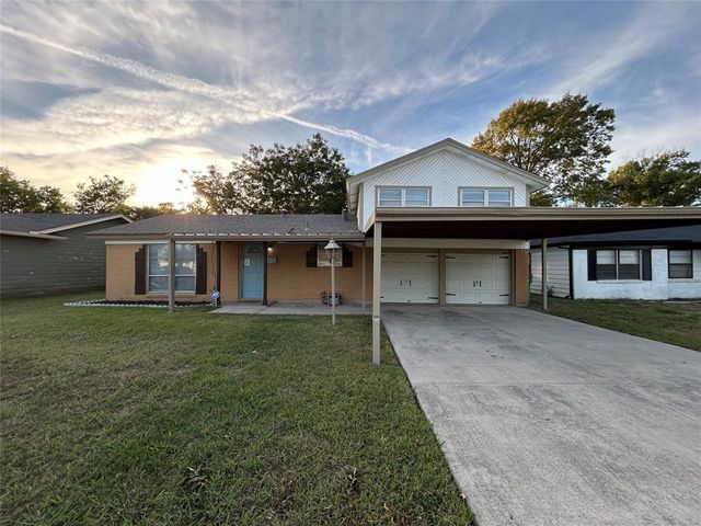 $1,895 | 4209 Haltom Road | Browning Heights East