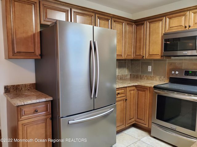 $1,950 | 13B Canton Drive, Unit A | Crestwood Village