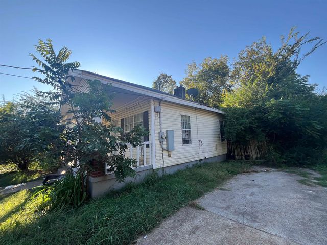 $45,000 | 2247 Clayton Avenue | Hollywood