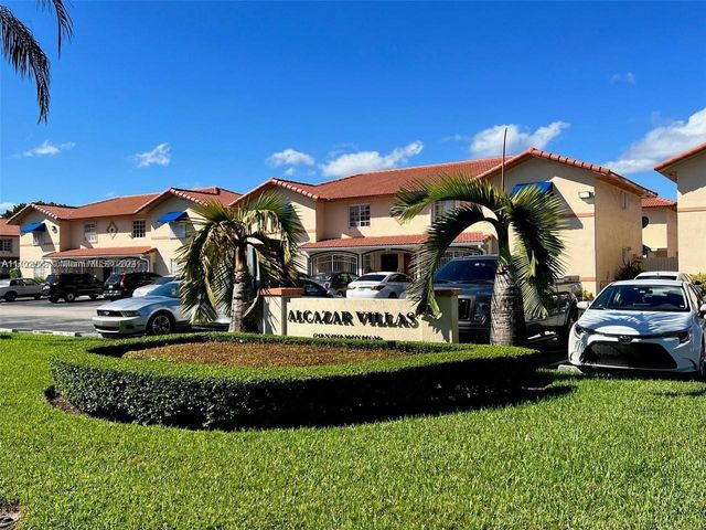 $2,250 | 2212 West 74th Street, Unit 20228 | Hialeah