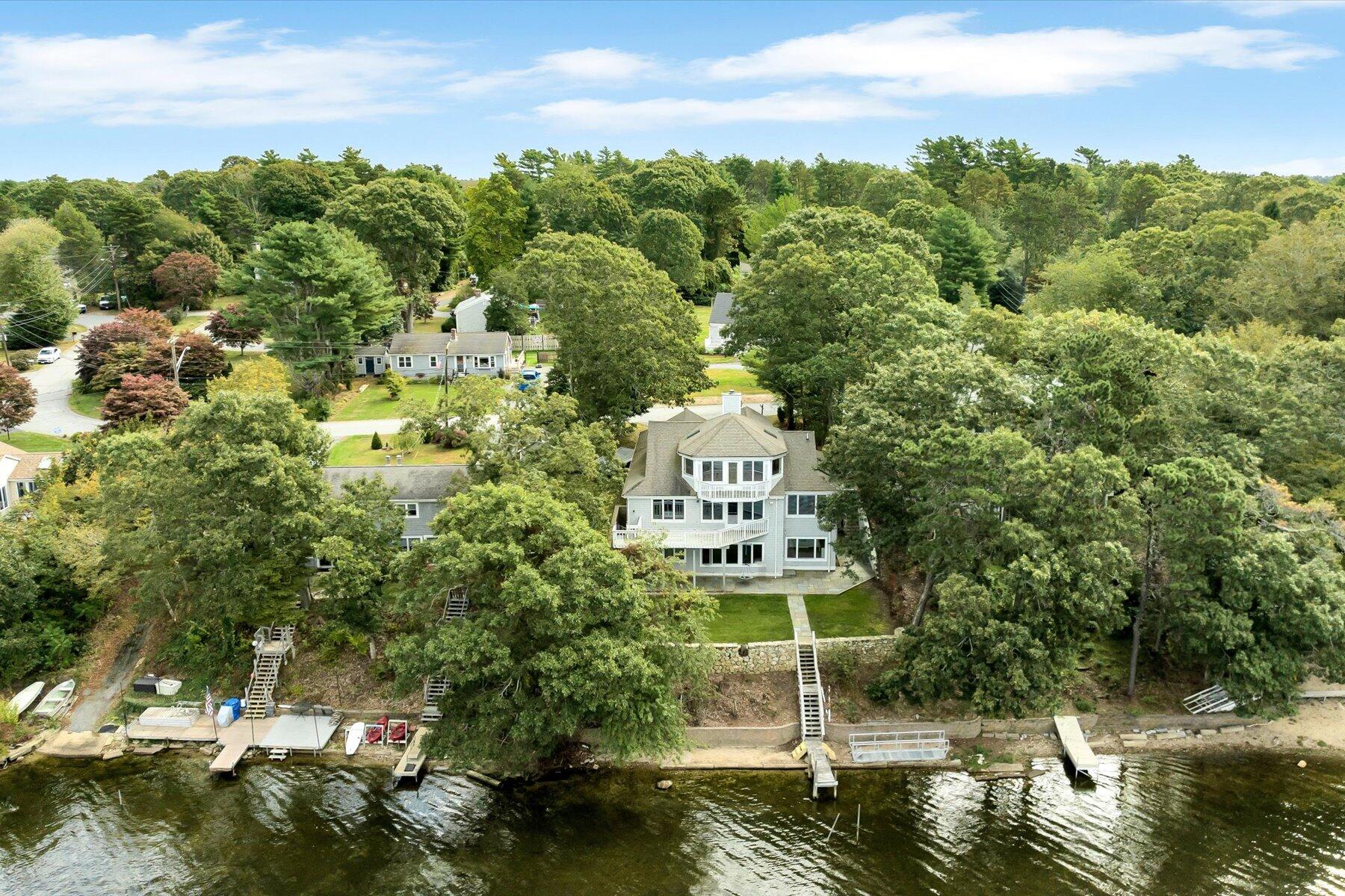 a view of a lake with houses