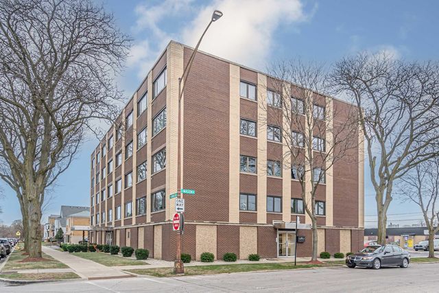 $89,000 | 5915 West Gunnison Street, Unit 3C | Portage Park