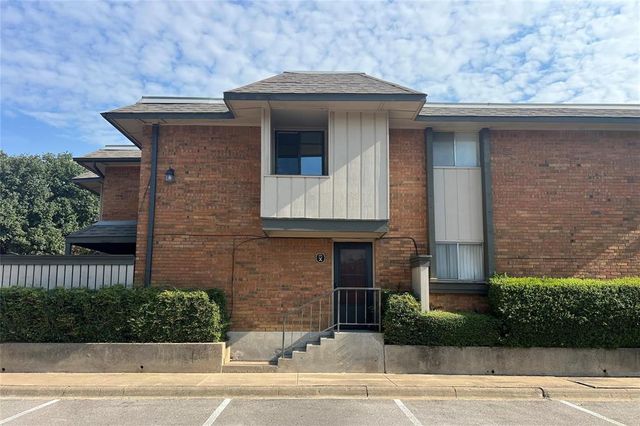 $1,575 | 2800 Escada Drive, Unit 105X | Central Farmers Branch