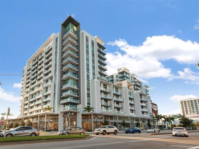 $575,000 | 3900 Biscayne Boulevard, Unit N1005 | Design District