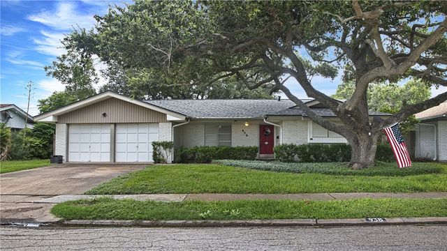 $325,000 | 938 Meadowbrook Drive | Midtown Corpus Christi