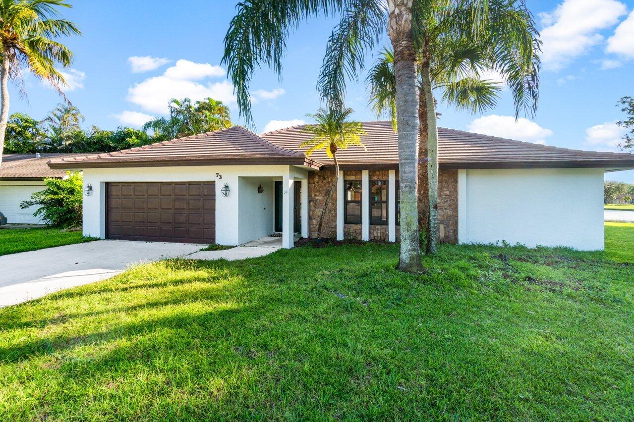 003-73VistaDelRio-BoyntonBeach-FL-33426-