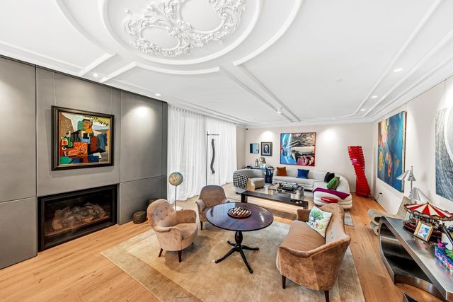 $5,995,000 | 532 West 20th Street, Unit 5 | Chelsea