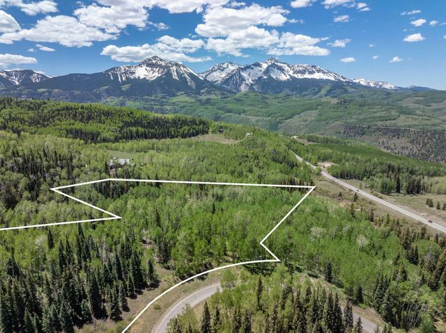 $2,395,000 | 2-4 Elk Run | Elk Run