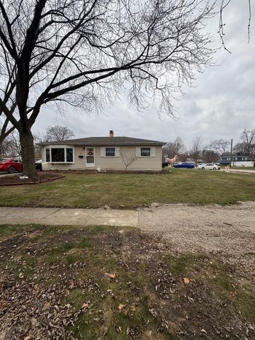 $2,700 | 526 North Greenview Avenue | Mundelein