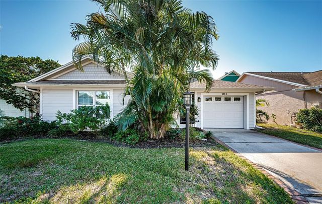 $415,000 | 812 Franklin Circle | Palm Harbor