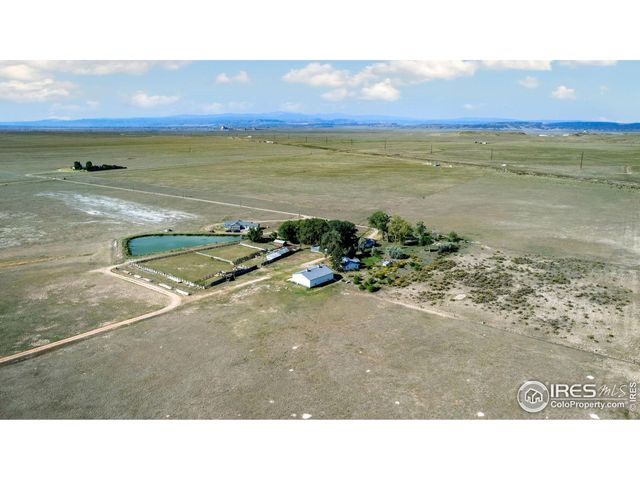 $750,000 | 6700 East County Road 92