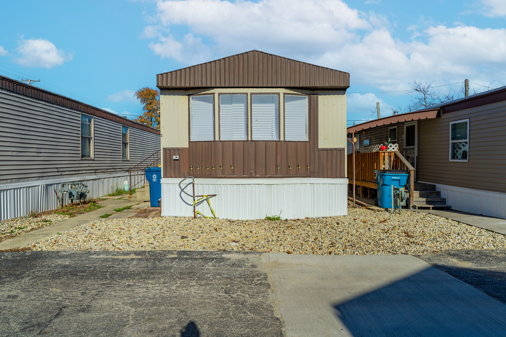 a house view with a outdoor space