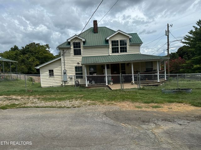 $267,000 | 304 West 2nd Avenue | Friendsville