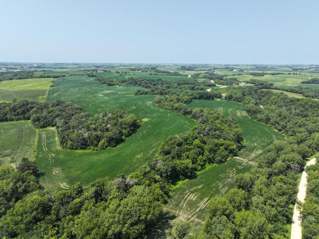 $1,700,000 | 3 Zumbro Falls | Chester Township - Wabasha County