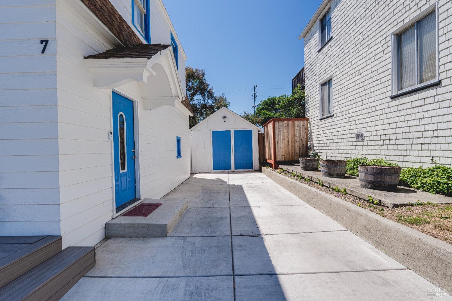 a view of a entryway of a house