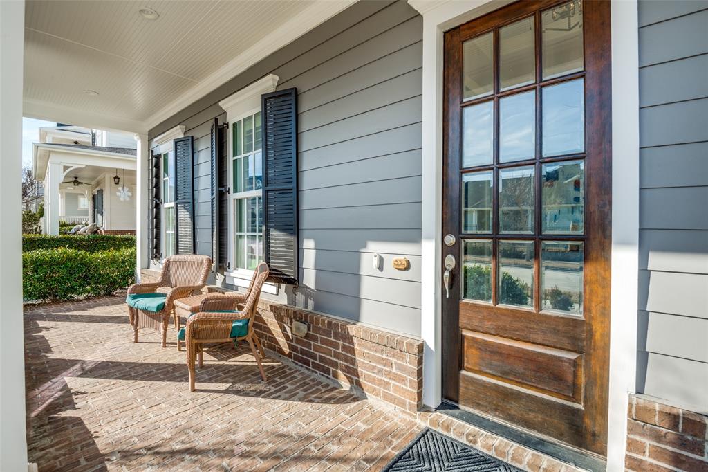 a outdoor view with a sitting space