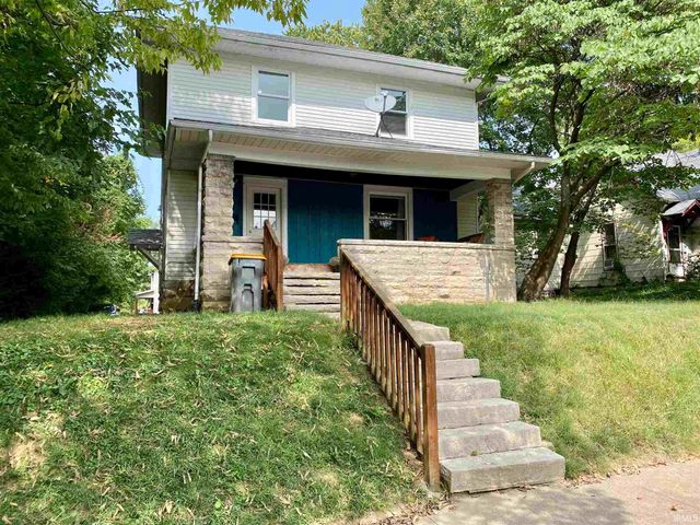 $2,600 | 315 East University Street | Elm Heights