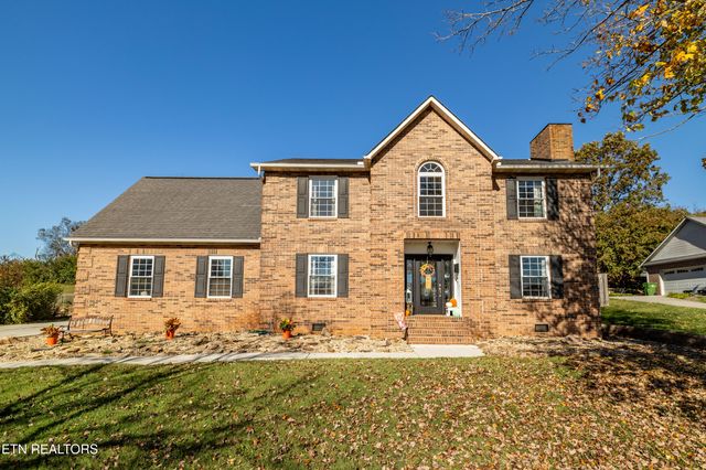 $535,000 | 1707 Westcliff Drive | Maryville