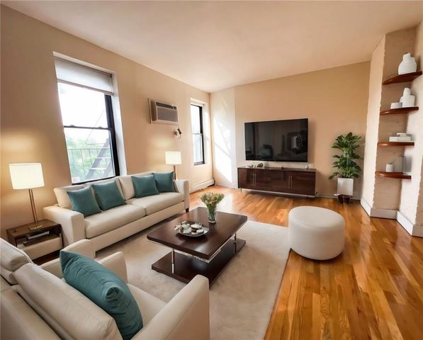 $289,000 | 680 81st Street, Unit 3B | Dyker Heights