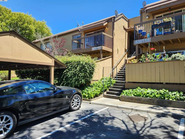 $283,995 | 5317 Ridgeview Circle, Unit 8 | El Sobrante