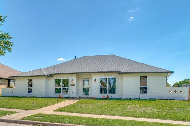 $499,000 | 10206 Chisholm Trail | Whispering Hills