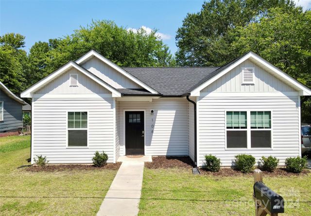 $254,990 | 106 South Elm Street | Gastonia