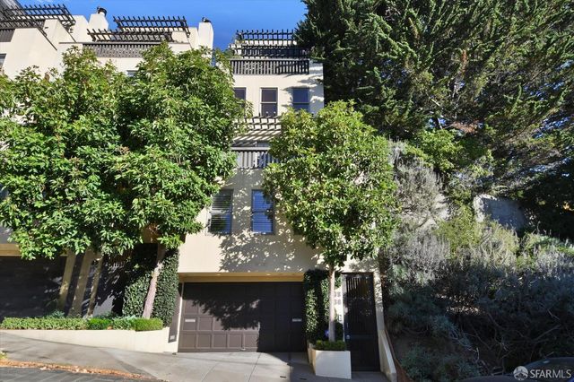 $1,575,000 | 36 States Street | Corona Heights