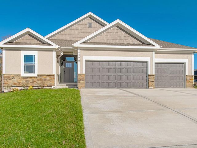 $619,950 | 12435 Appaloosa Street | Carroll Township - Platte County