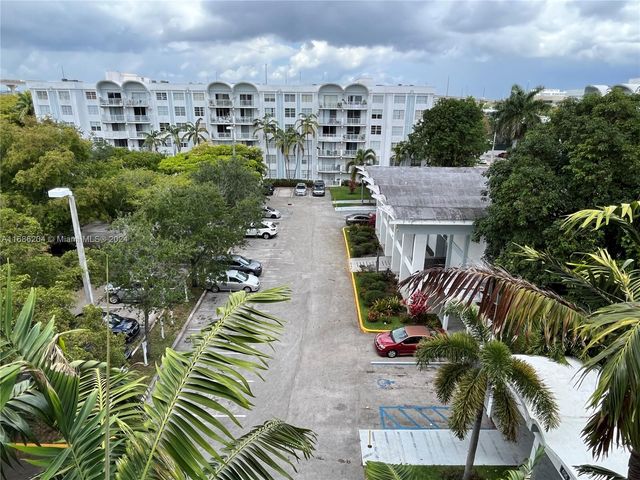 $175,000 | 496 Northwest 165th Street, Unit D612 | Montecarlo Condominiums