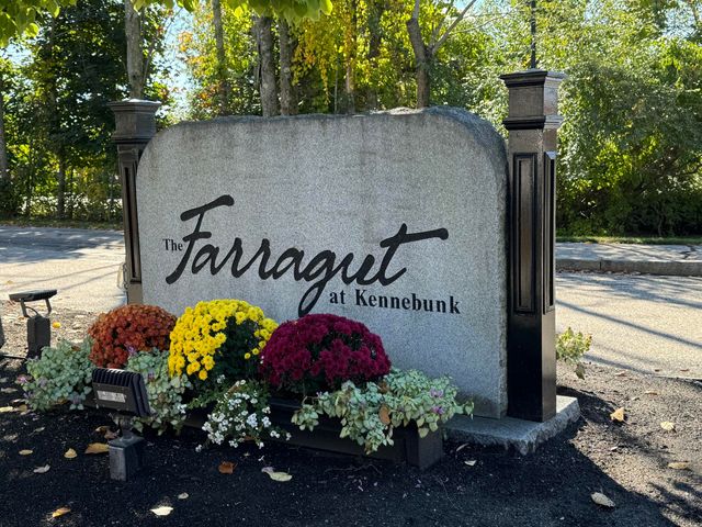 $469,900 | 106 Farragut Way, Unit 255 | Kennebunk Village