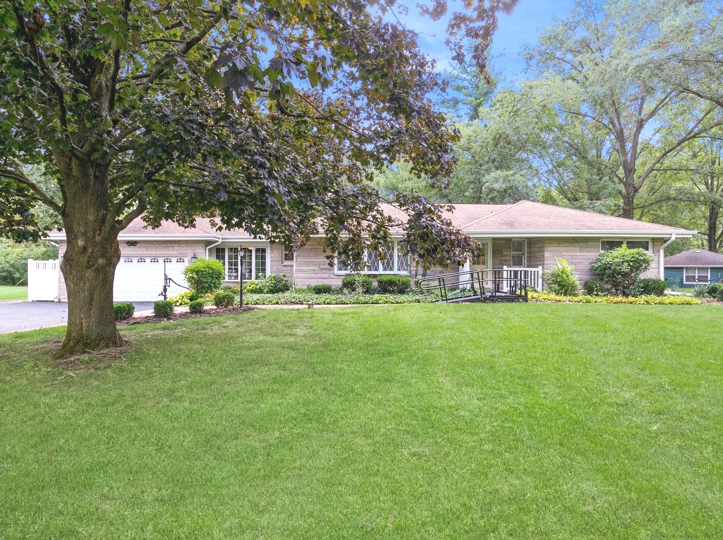 a view of a house with a big yard