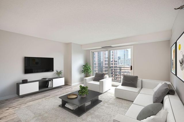 $1,450 | 66 9th Street East, Unit 1305 | City Walk Condominiums