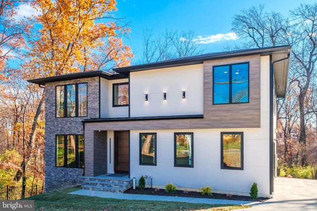 $2,850,000 | 3113 Circle Hill Road | North Ridge-Rosemont