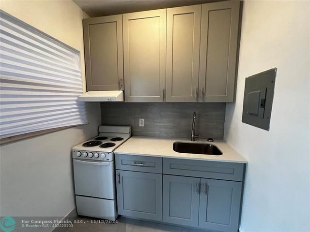 $1,950 | 13390 Northeast 6th Avenue, Unit 3 | Central North Miami