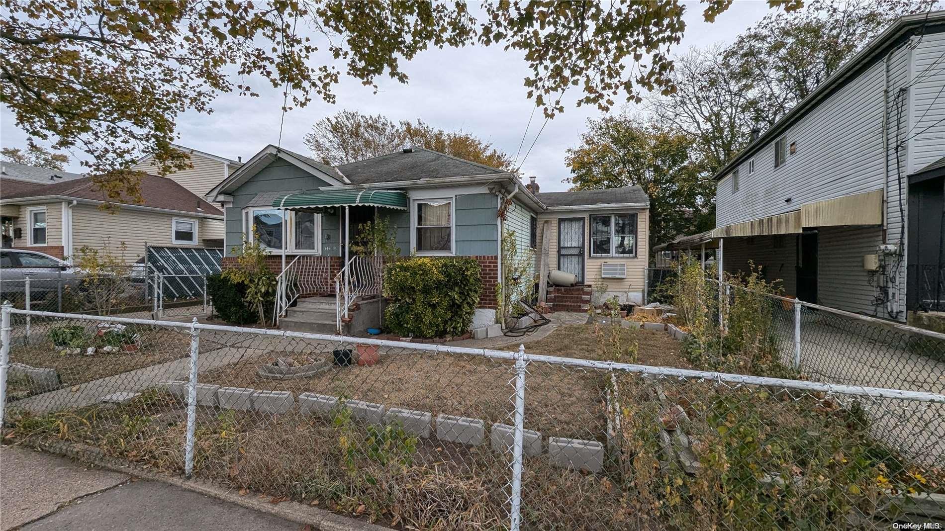 front view of house with yard