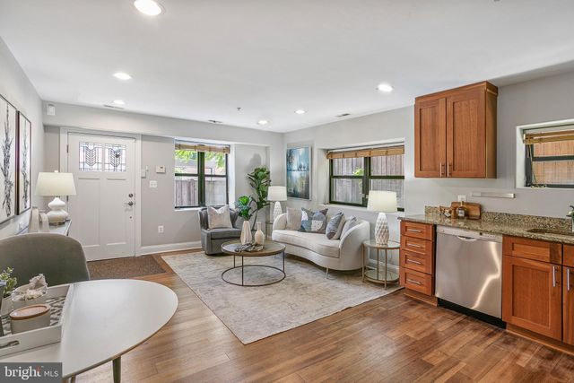 $515,000 | 1354 Euclid Street Northwest, Unit 102B | Columbia Heights