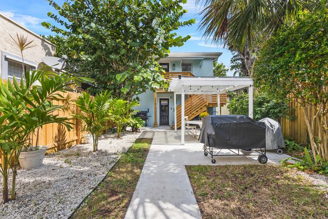 $510,000 | 516 North J Street | Mango Groves