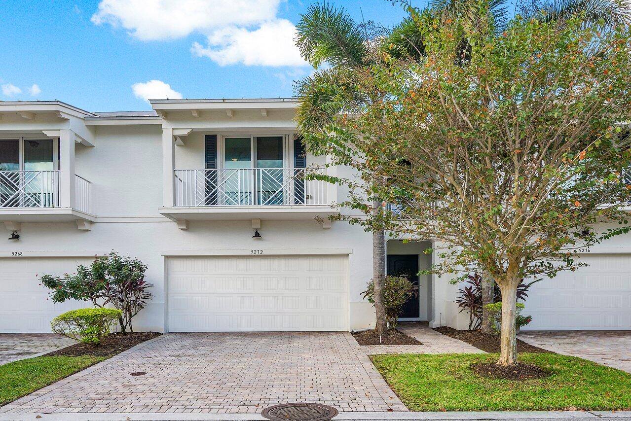 001-5272CambridgeCourt-PalmBeachGardens-