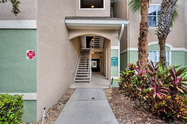 $200,000 | 4897 Cypress Woods Drive, Unit 6313 | Summergate Condominium