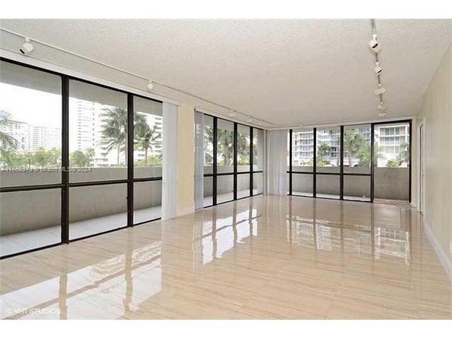 $454,900 | 2049 South Ocean Drive, Unit 210 | Oceanside