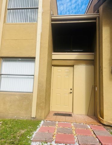 $2,300 | 3031 East Missionwood Lane, Unit C51 | Miramar