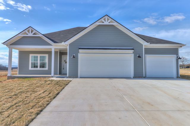 $472,900 | 26 Mimosa Drive | Decherd