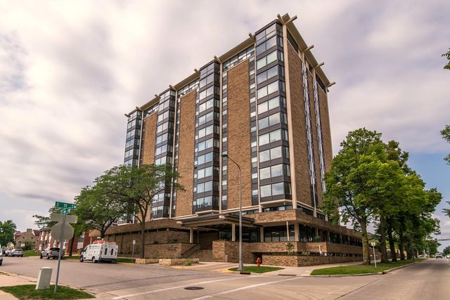 $259,900 | 207 5th Avenue Southwest, Unit 901 | Downtown Rochester