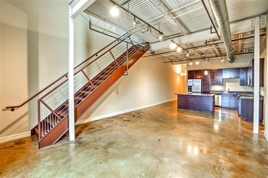 a view of entryway and stairs