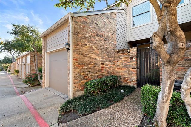 $265,000 | 5616 Preston Oaks Road, Unit 909 | Far North Dallas