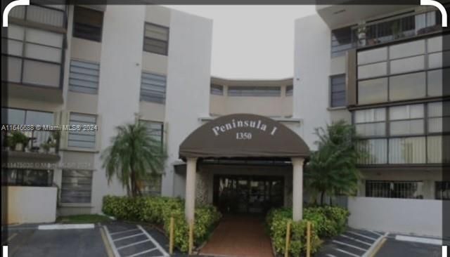 $319,500 | 1350 Southwest 122nd Avenue, Unit 317 | Tamiami