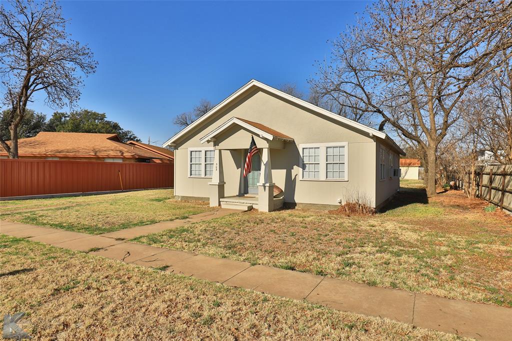 503 North Ave F, Haskell, TX 79521 | Compass