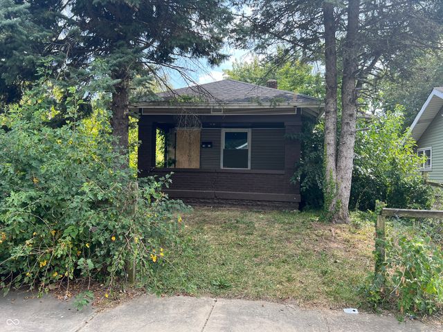 $110,000 | 2827 East 18th Street | NoBo